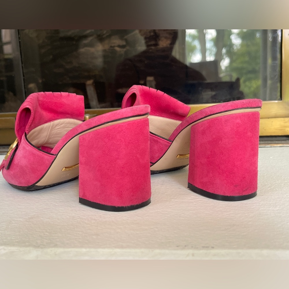 Gucci Hot Pink Suede Fringe Double G Block Heel Mules - Picture 11 of 16